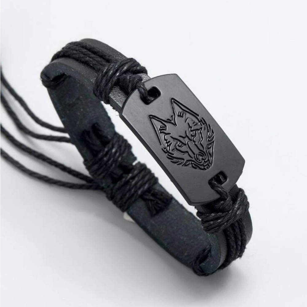 Blackout Wolf Leather Bracelet